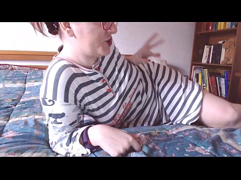 ❤️ Coj tus qaib dub loj no rau hauv koj lub qhov ncauj me qhev ❤️ porno ntawm hmn.hqpornvideos.ru% ☑